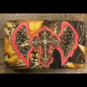 Women’s Camo Wallet with Hot Pink Angel Wings